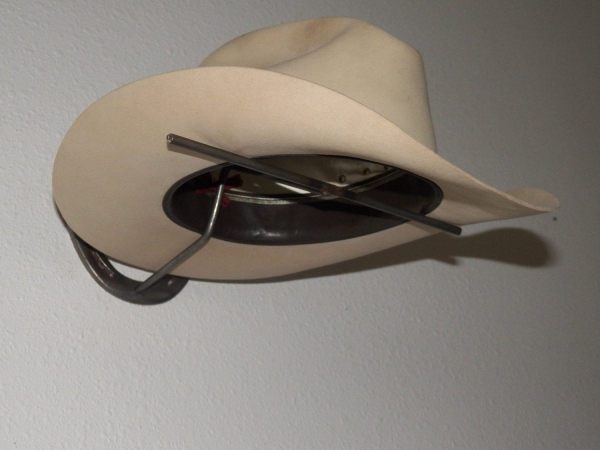 Horseshoe Cowboy Hat Rack